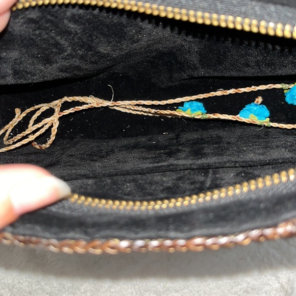 NWOT Aranaz Straw clutch - Picture 5 of 5